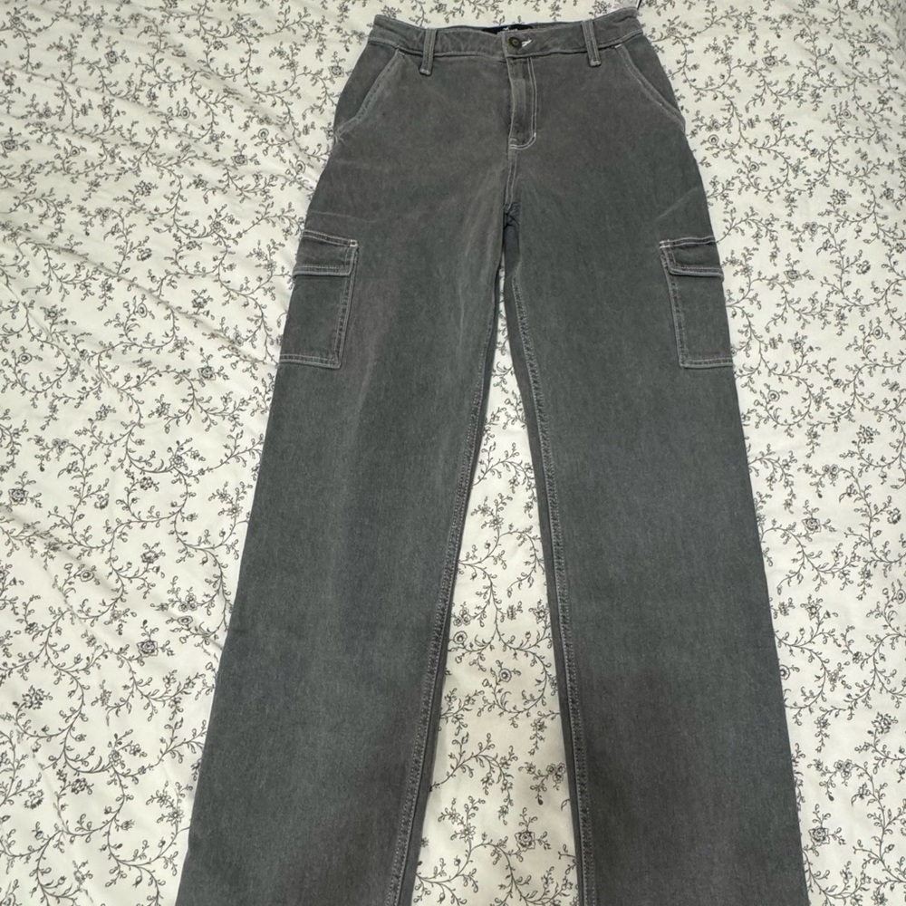 Hollister Ultra High - Rise Dad Pants (27 Long)